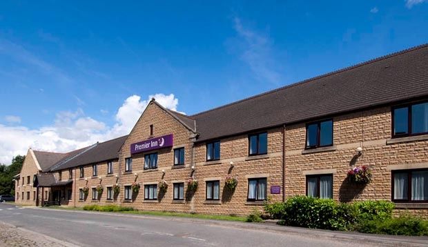 Premier Inn Burnley Bagian luar foto